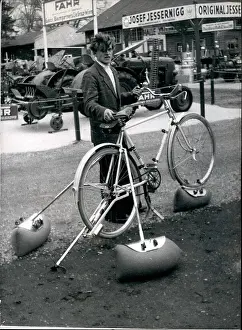 Detachable: Bicycles - Cycling