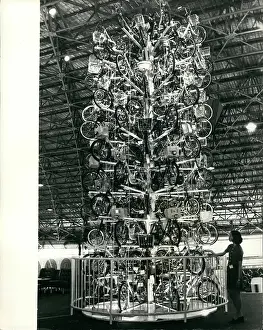Closes: Bicycles - Cycling