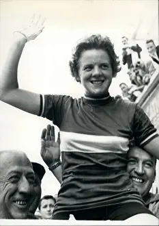 Jacobs: Bicycles - Cycling