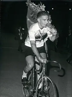 Groen: Bicycles - Cycling