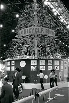 Urging: Bicycles - Cycling