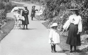 Bideford: Bideford, Lets Hold Hands 1906