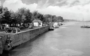 Bideford: Bideford, the Quay c1961