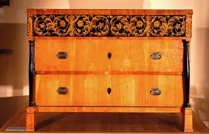 Commode: Biedermeier drawer