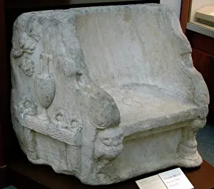 Olive: The Biel Throne. Marble. 140-143 AD