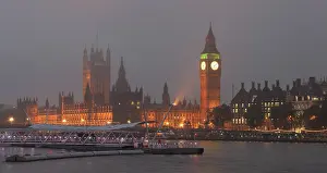 Perpendicular: Big Ben and Palace of Westminster in the mist