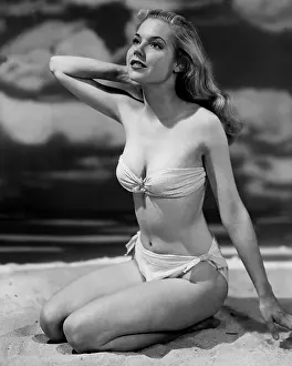 Bandeau: A bikini-clad woman
