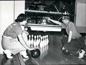 Lindsey: Billiards - Bowling - Croquet