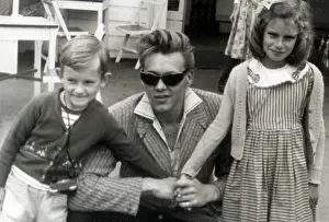 Yarmouth: Billy Fury and two young fans