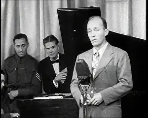 Accompaniment: Bing Crosby Singing Amour, Amour To Piano