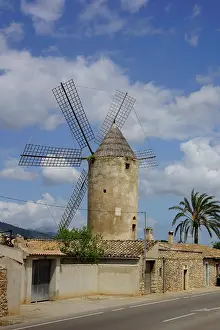 Mallorcan: Binissalem, Mallorca, Spain - Windmill