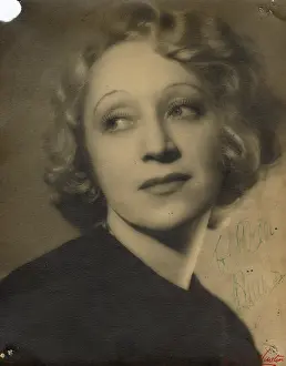 Hale: Binnie Hale