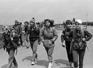Schoolchildren: Binot tourist club