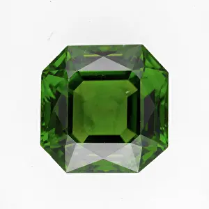 Gemstone: Birthstone Series: Peridot