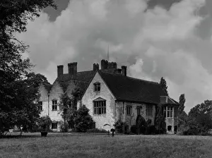 Bisham: BISHAM ABBEY