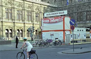 Bitte: BITTE LIEBT OSTERREICH