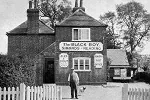 Symonds: The Black Boy pub, Dunsden, Oxfordshire