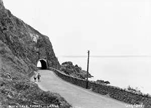 Larne: Black Cave Tunnel, Larne