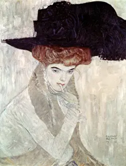 Schwarze: The black feather hat