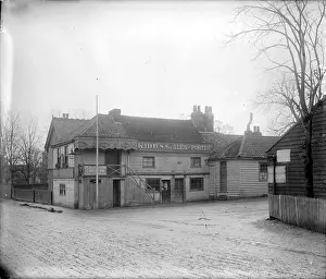 Halfway: The Black Horse, Halfway Street, Sidcup