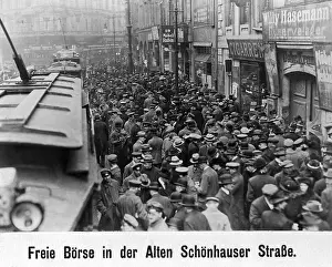 Illegal: Black market in Berlin, 1919
