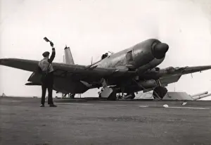 Firebrand: Blackburn B-46 Firebrand TF5 EK692
