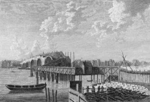 Rebuilding: BLACKFRIARS BRIDGE