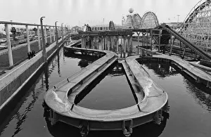 Dipper: BLACKPOOL LOG FLUME