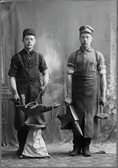 Horseshoes: Blacksmith - Occupations - Labor