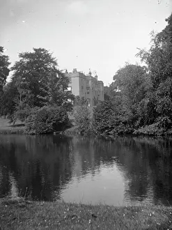 Blendon: Blendon Hall and Lake