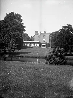 Blendon: Blendon Hall and Lake