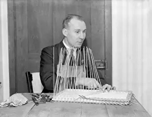 Dunstan: BLIND CRAFTSMAN 1930S
