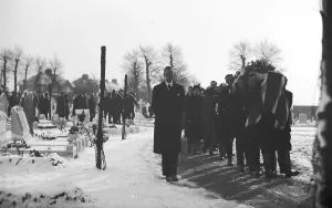 Firefightes: Blitz in London -- funerals of AFS firefighters, WW2