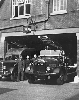 Counterparts: Blitz in London -- Regulars and Auxiliaries side by side