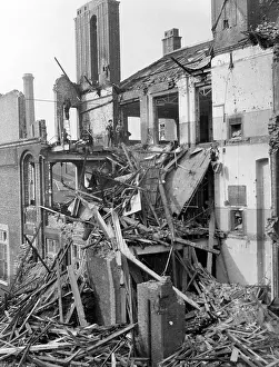 Fireplaces: Blitz in London -- a ruined building, WW2