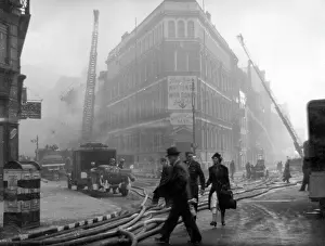 Farringdon: Blitz in London -- St Bride Street, Farringdon Street, WW2