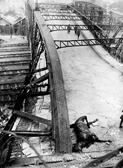 Ternopil: Blown up bridge in Ternopil, 1917