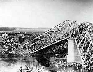 Blasting: A blown up bridge over the Wisloka, 1917