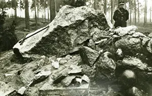 Blown: Blown up monument in Latvia, 1929