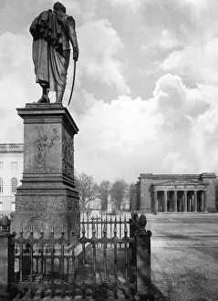 Humboldt: Blucher Monument Unter den Linden, 1937
