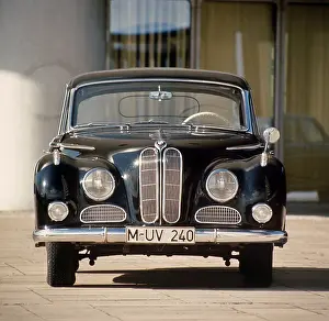 Klasse: BMW 502 from the 1950s