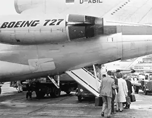 Hairpiece: BOARDING A BOEING 747