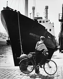 Braces: Boat in harbour at Manchester Docks