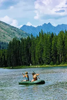 Frissell: boat - lake - Wyoming