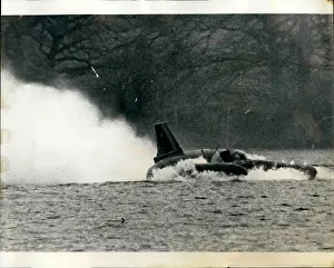 M.p.h: Boat Racing