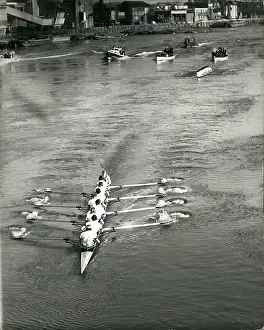 Putney: Boat Racing