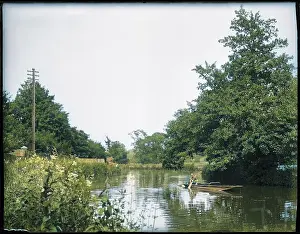 Godalming: BOAT ON THE RIVER WEY