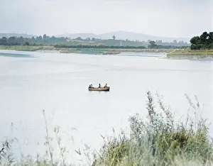 Outcolourisedpic: BOATING ON THE SEVERN