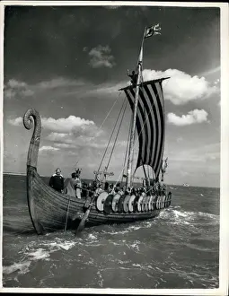 Boats - Sailing - Ships