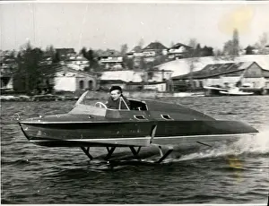 Hertz: Boats - Sailing - Ships